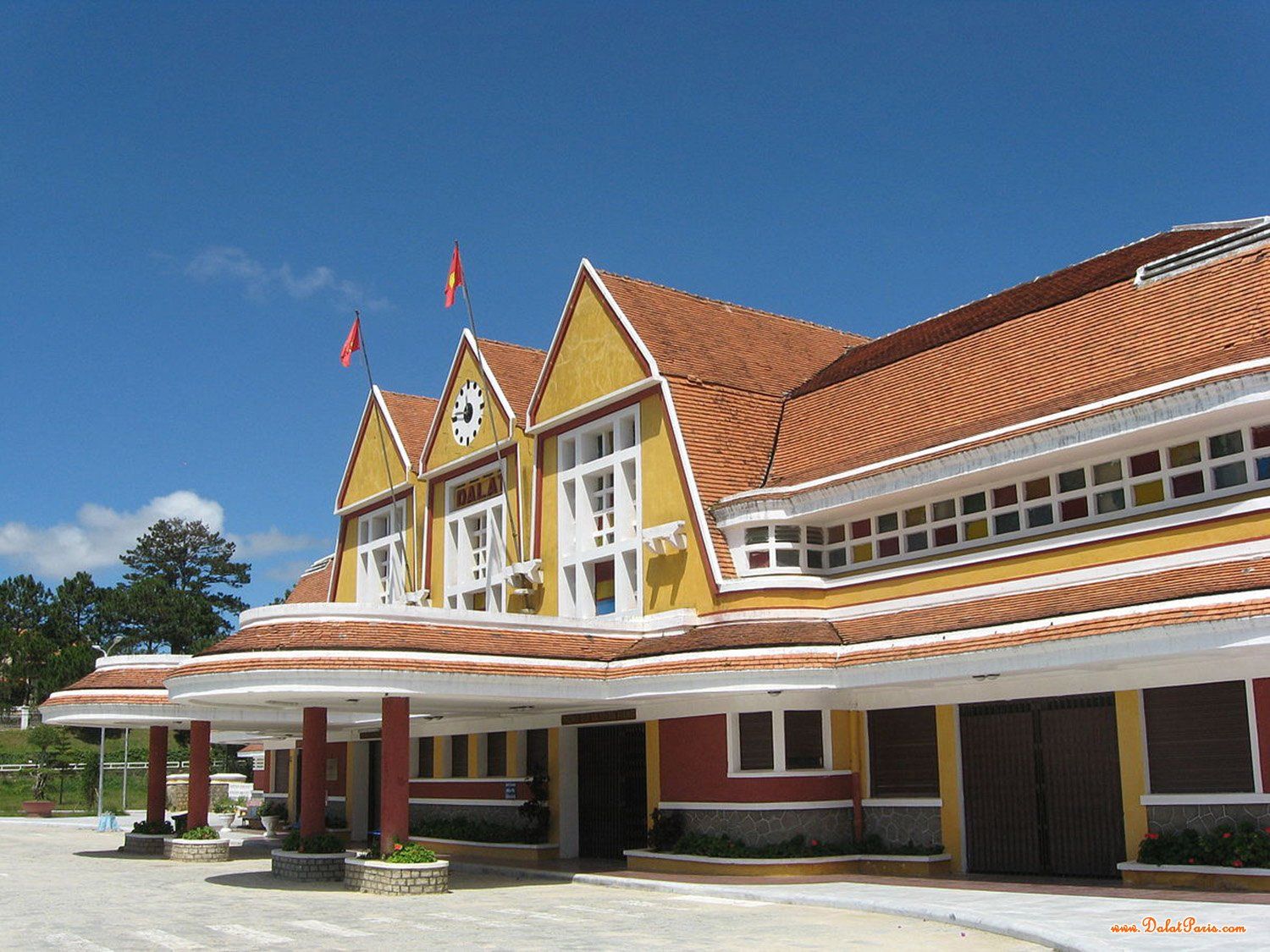 Đất liên kế đường lương đình của, phường 11, gần trung tâm, thích hợp an cư nghỉ dưỡng, view rừng thông, đường ô tô, gần chợ, giá 4,5tỷ